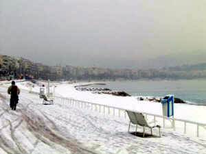 Promenade des Anglais with snow !